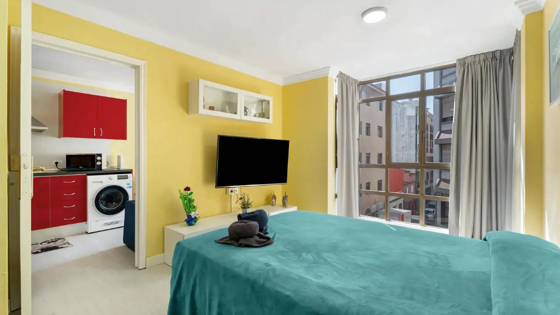 Apartamento En Calle Heraclio Sanchez La Laguna  Apartment